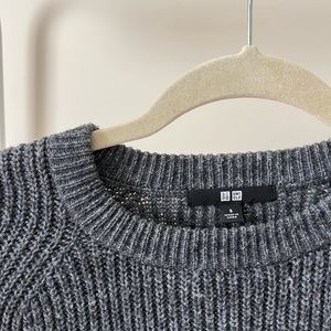 Uniqlo Cropped Women’s Sweater